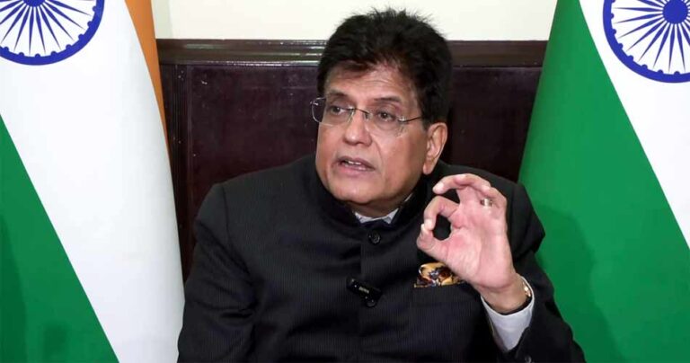 भारत-रूस आर्थिक साझेदारी: 2030 तक 100 बिलियन डॉलर व्यापार का लक्ष्य, पीयूष गोयल ने रूसी कंपनियों को ‘मेक इन इंडिया’ का दिया न्योता